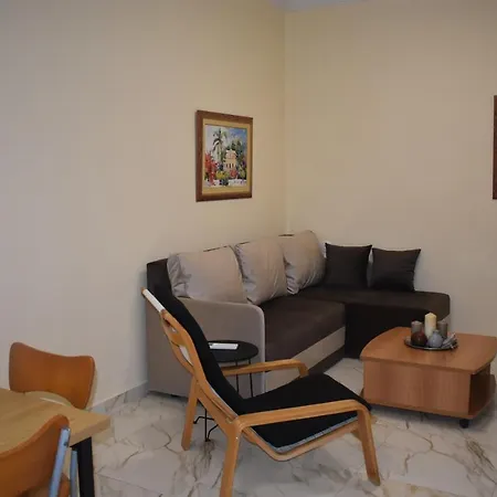 Appartamento Xenia Center
