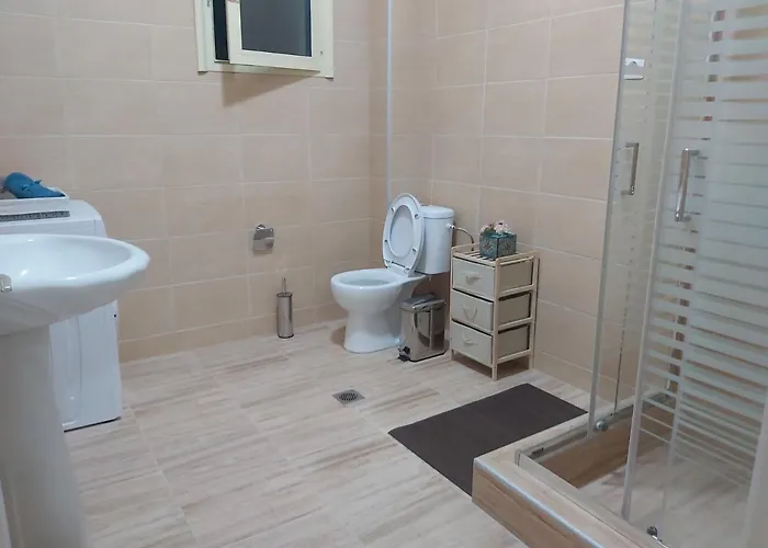 Xenia Center * Nea Moudania